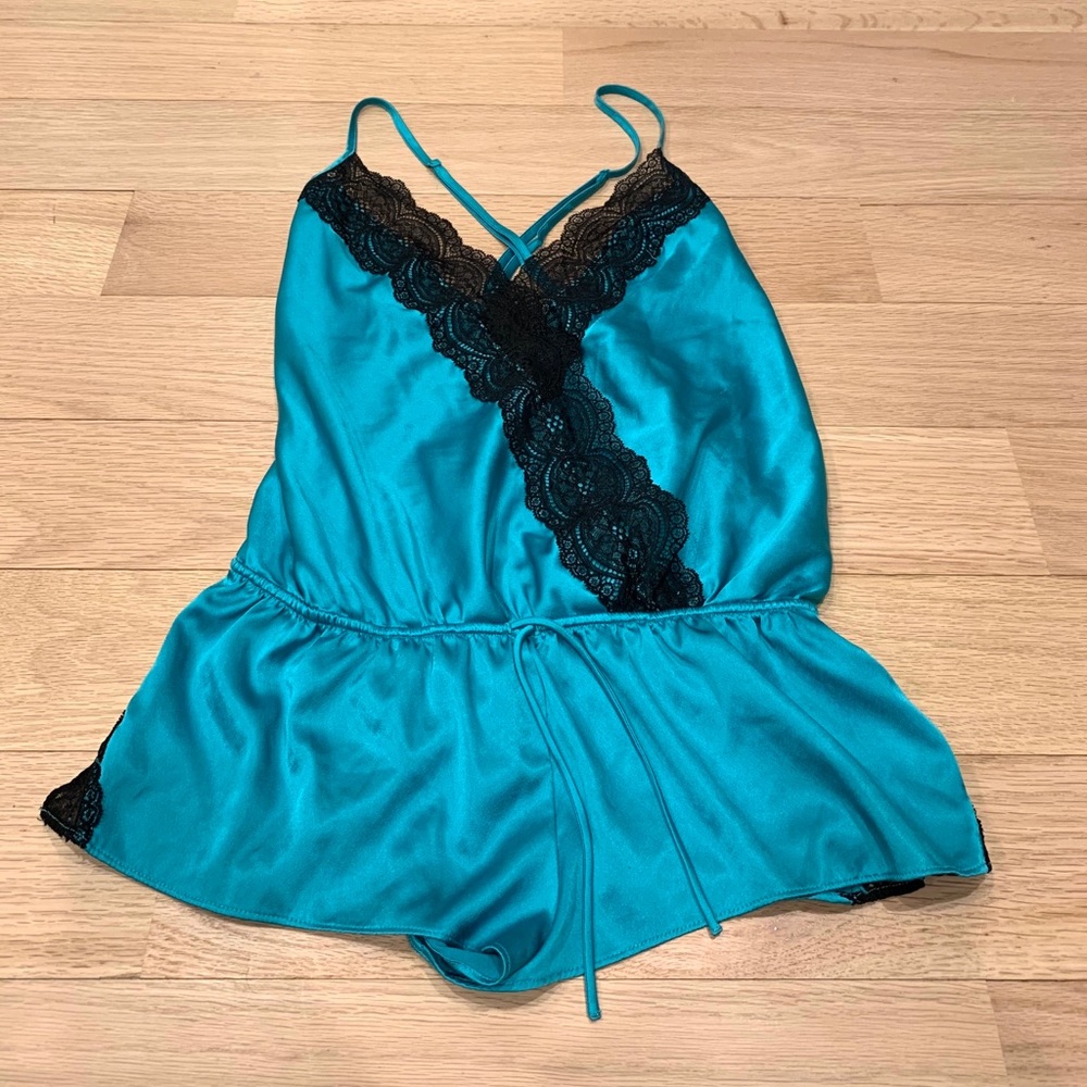 VS satin night jumper